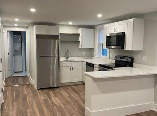 3 Saint John St APT 1, Dover, NH 03820