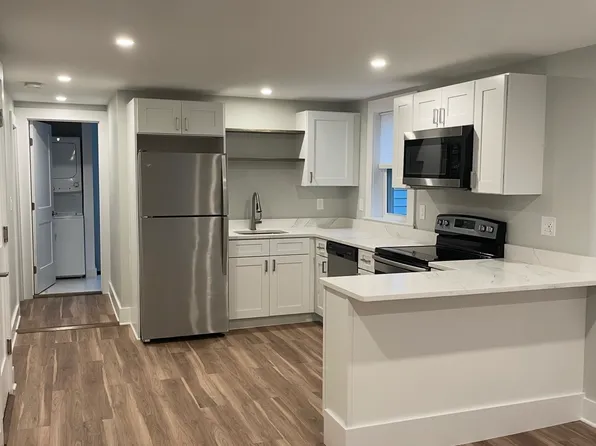 3 Saint John St, Dover, NH