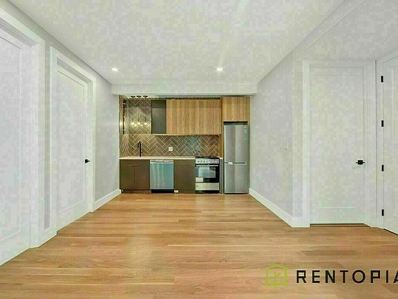 4th image of 58 Palmetto St #300
