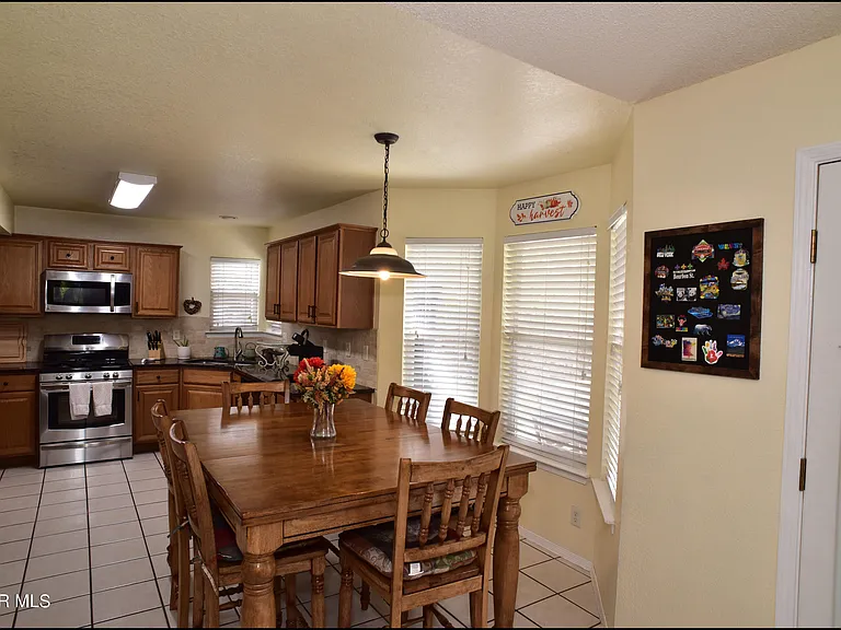 1316 Black Ridge Dr — Photo 16