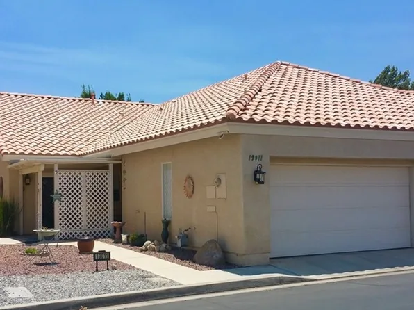 19011 Primrose Ln, Apple Valley, CA 92308