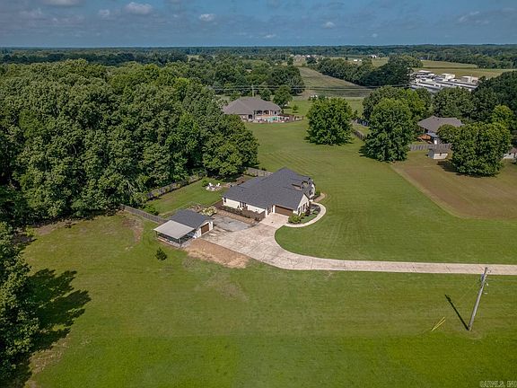 3rd image of 3607 E Thomas Green Rd
