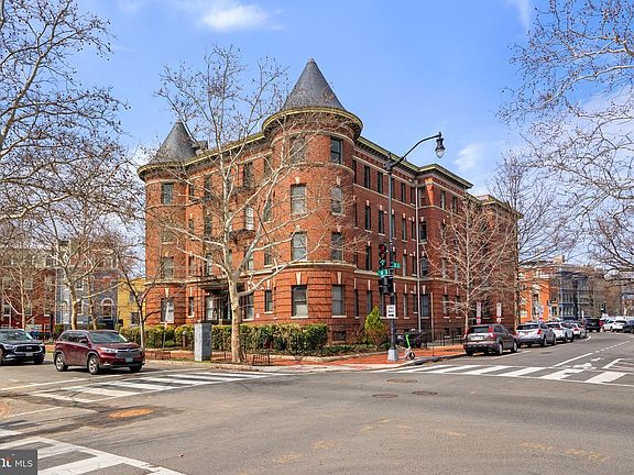 2nd image of 1201 Q St NW APT 304