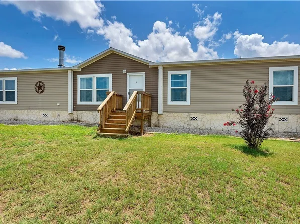 4217 Fm 536, Floresville, TX 78114