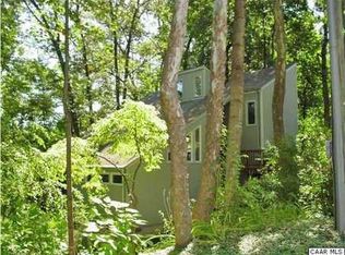 1500 Jamestown Dr, Charlottesville, VA