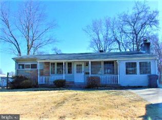 6 N Warwick Rd, Somerdale, NJ 08083