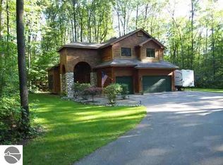 8194 Outer Dr S, Traverse City, MI 49685