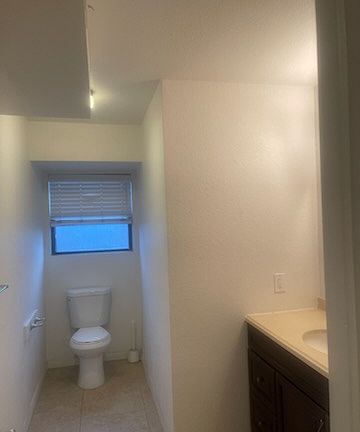 4th image of 313 W Pedregosa St APT 4