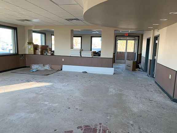 4th image of 2525 Wabash Ave