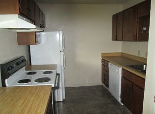 103 Ramada Ave, Joshua, TX 76058