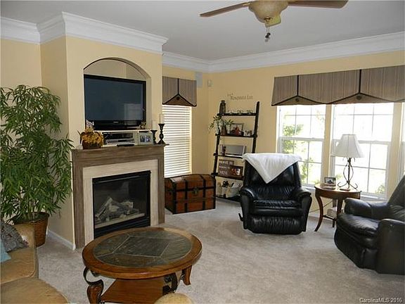 3rd image of 13631 Cotesworth Ct