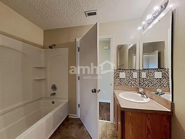 2942 Bent Bow Ln — Photo 16