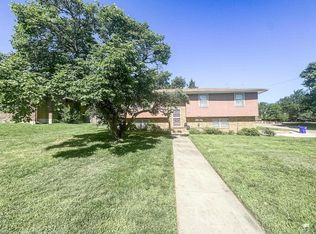 1417 Skyline Dr, Junction City, KS 66441