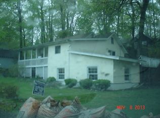204 Oneota Rd, Highland Lakes, NJ 07422