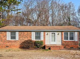 4720 Charlie Hipp Rd, Charlotte, NC 28214
