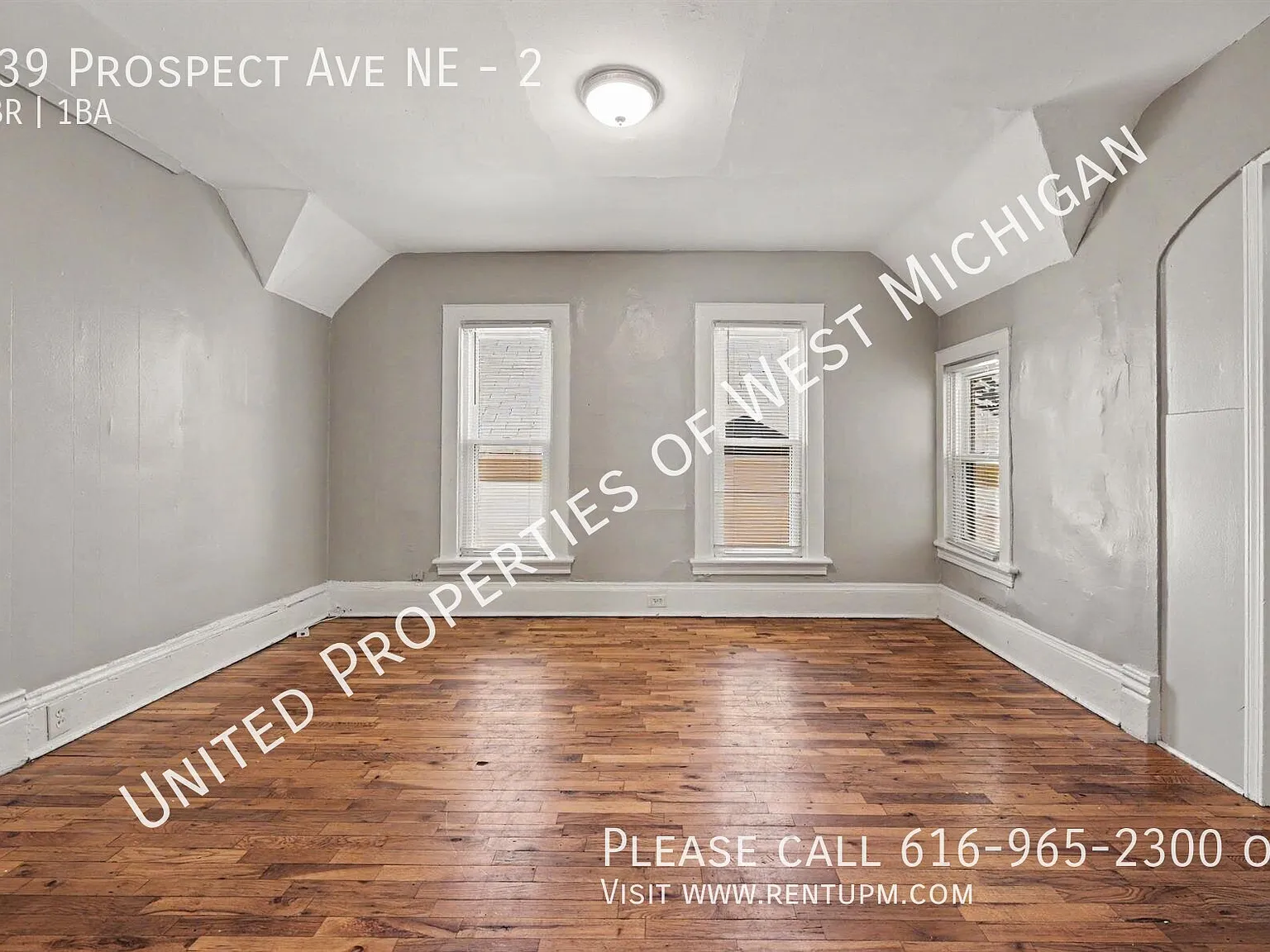 Available Now | 3 Bedroom, 1 Bath Upper Level Apartment near Belknap Park | Gas and Water Include... — Photo 3