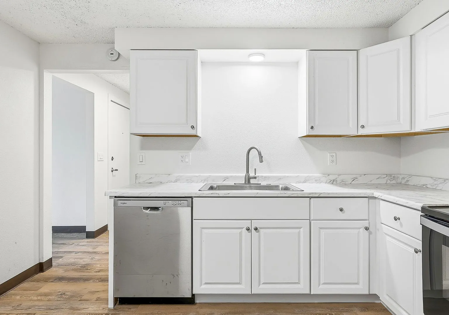 Rose Lane Apartments — Photo 4