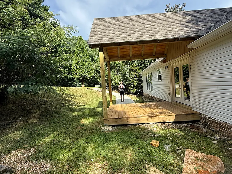 1512 Upper Sassafras Pkwy — Photo 7