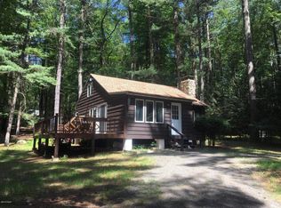 107 Deer Xing, Paupack, PA 18451