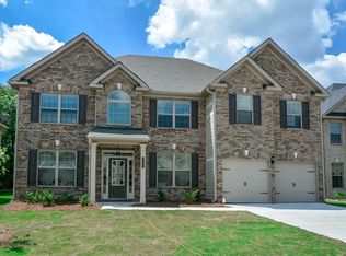 3533 Woodshade Dr, Loganville, GA 30052