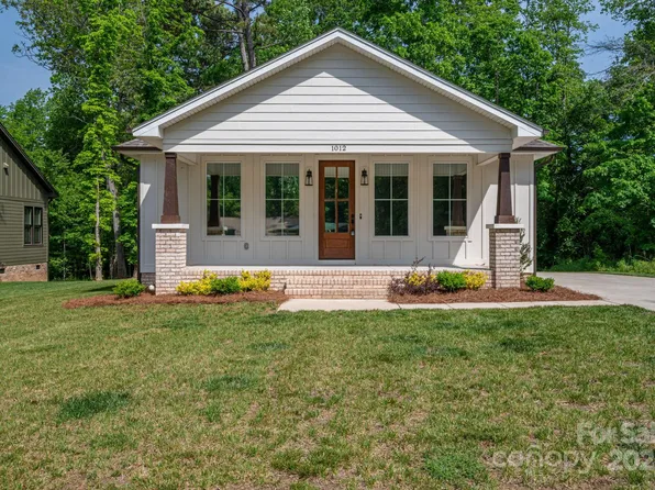 1012 W Carroll St, Cherryville, NC 28021