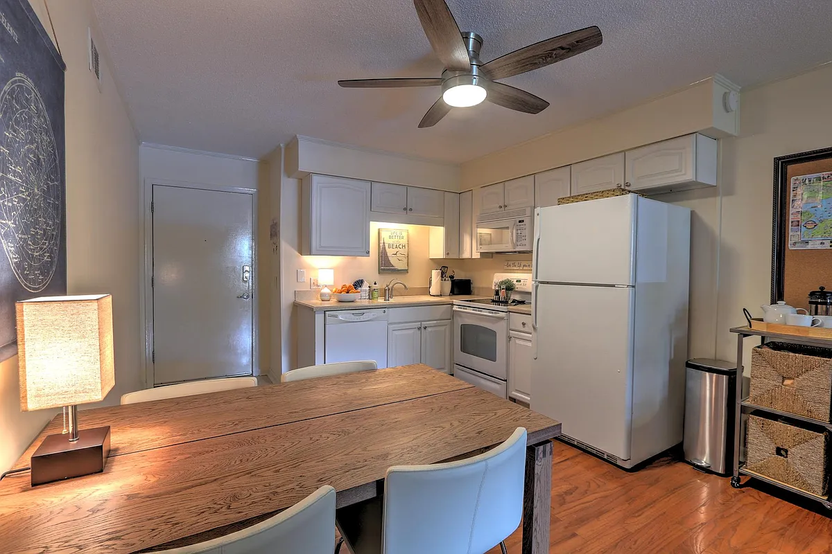 Building Photo - 21 Lagoon Rd #A2B