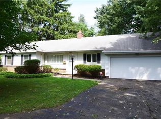 5643 Wilson Mills Rd, Highland Heights, OH 44143