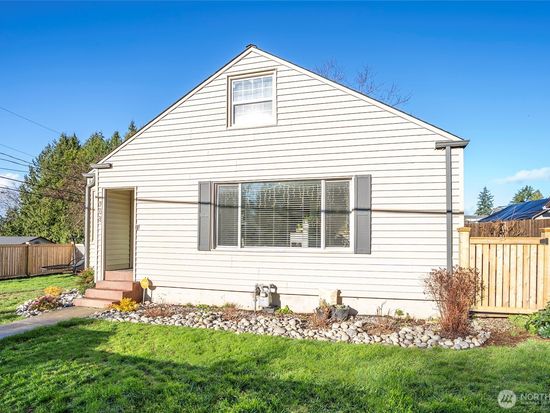 703 Melcher Street, Pt Orchard, WA 98366