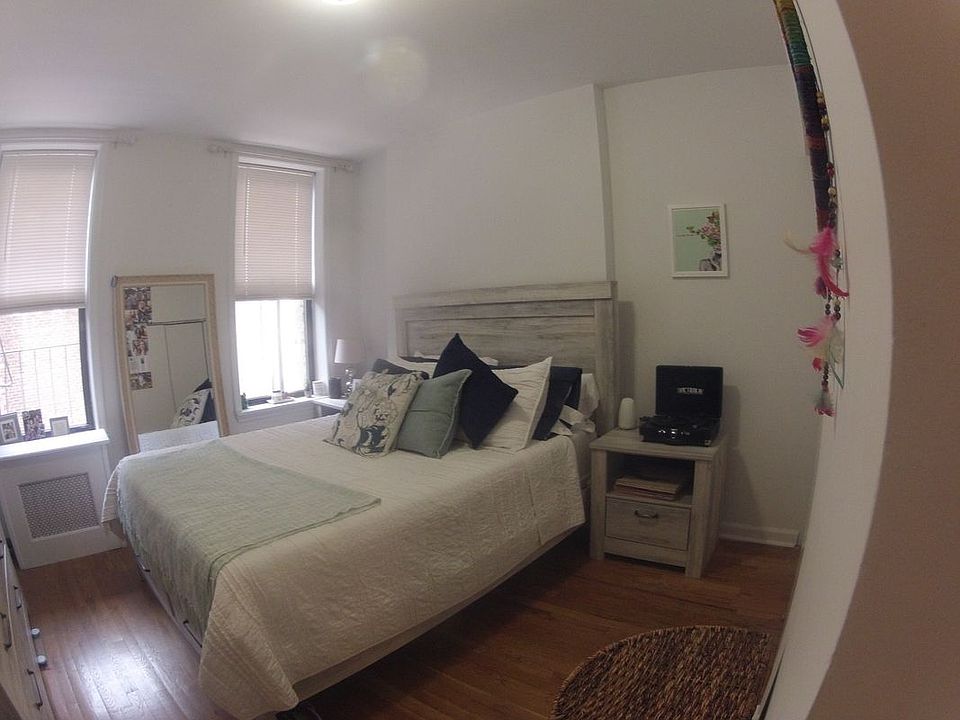 1st image of 1376 3rd Ave #5RW