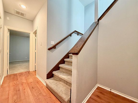 4th image of 1608 Holman St