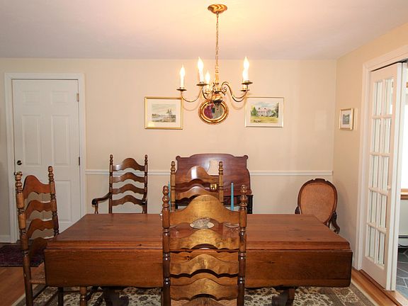 4th image of 57 Continental Dr