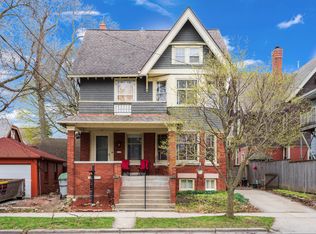 2815 E Hartford Ave, Milwaukee, WI 53211