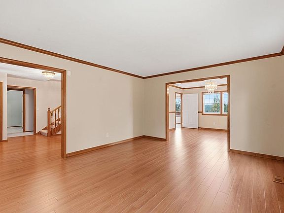 5th image of 20607 N Market Rd