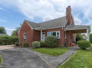 3215 Penbrook Ave, Harrisburg, PA 17109