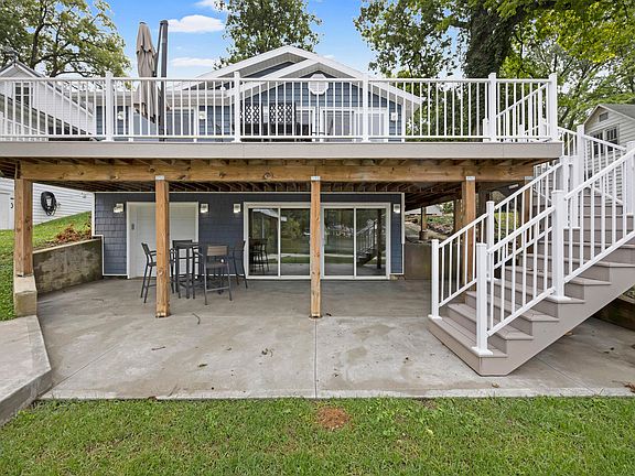 3rd image of 11037 Newland Dr