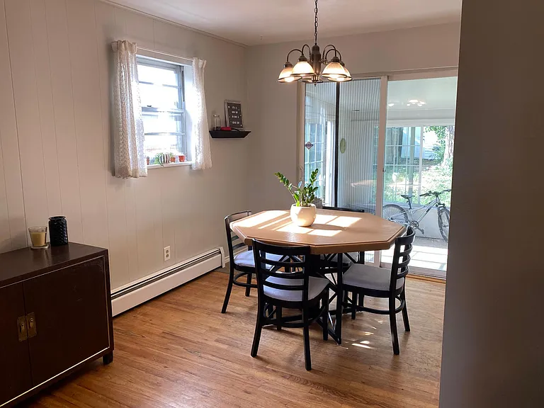 12424 E 13th Pl — Photo 8