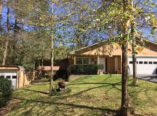 104 Cherokee Dr, Conroe, TX 77304