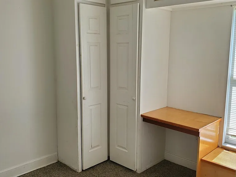 816 Mountbatten Ln — Photo 23