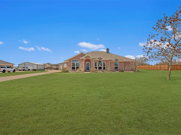 620 Lakeridge Dr, Lavon, TX 75166