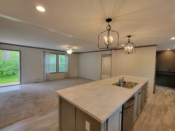 244 Hemlock #244, Highland, MI 48357