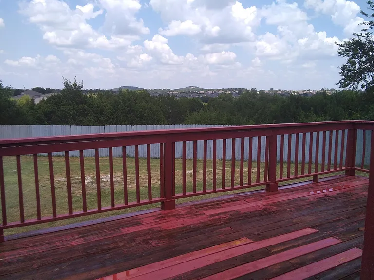 410 Saddle Dr — Photo 35