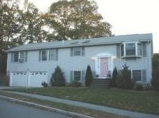 9 Christopher Ter, Peabody, MA 01960