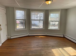 442 Smithfield Ave FLOOR 1, Pawtucket, RI 02860