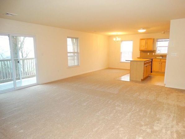 1256 Hammon Ave, Ephrata, PA 17522