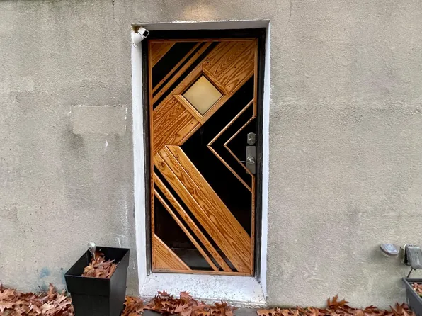 239 Morningside Avenue image 3 of 19