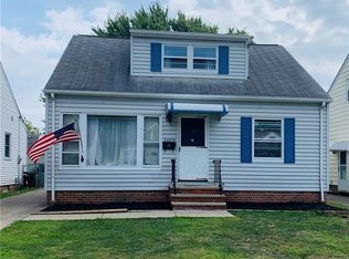 24870 Farringdon Ave, Euclid, OH 44123