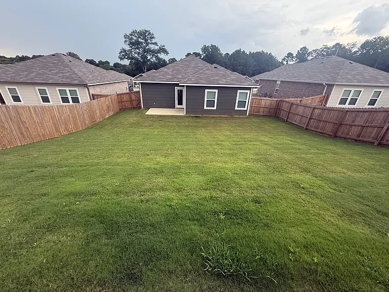 3110 Mesa Dr — Photo 12