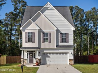 111 Ironwood Ct, Jacksonville, NC 28546