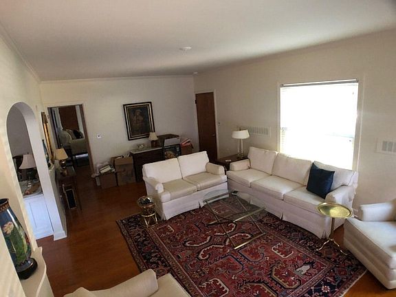 Living room 1