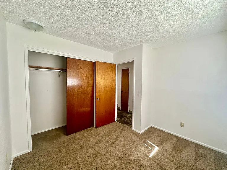 1119 N Alameda Ave — Photo 15